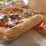 Cast-iron pan pizza